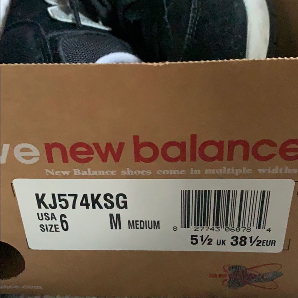 New Balance - Picture 5 of 5